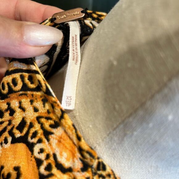 Free People 'Wild and Free' Cropped Blouse – Boho Style, Size S - Picture 7 of 11